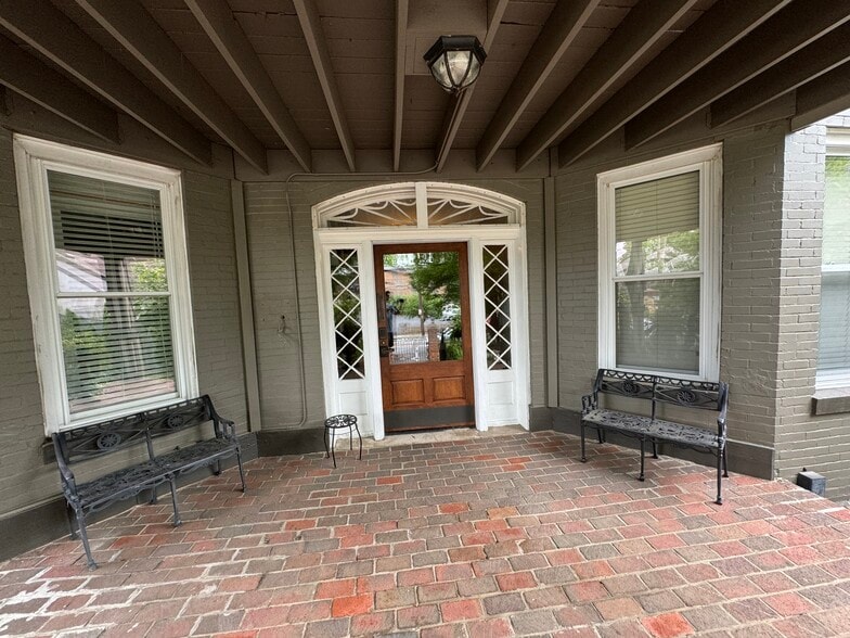 Building Photo - 1231 Bardstown Rd