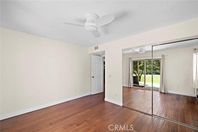 Building Photo - 31654 W Nine Dr