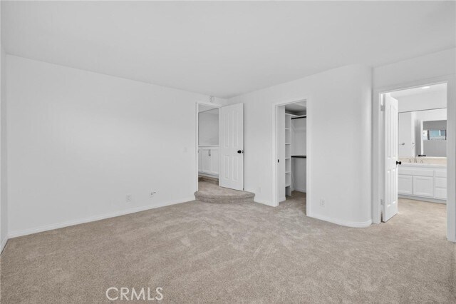 Building Photo - 849 Loma Dr