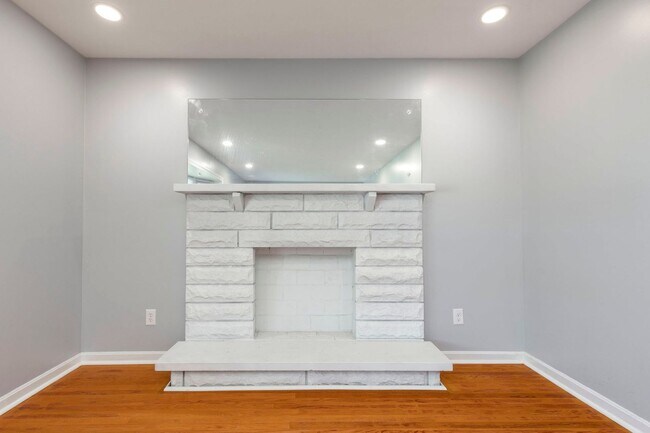 Building Photo - 1702 Bonnyville Blvd