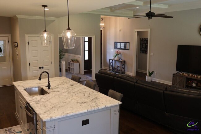 Building Photo - 214 Landings Pointe Ln