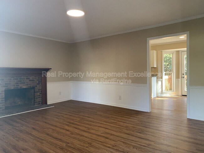 Building Photo - 4437 Whisperwood Dr