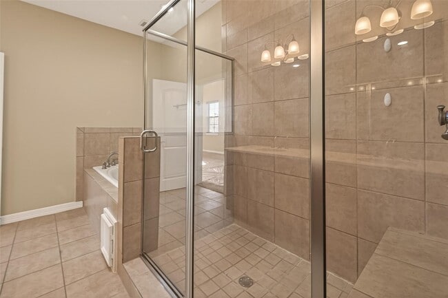 Building Photo - 2063 W 14th 1/2 St