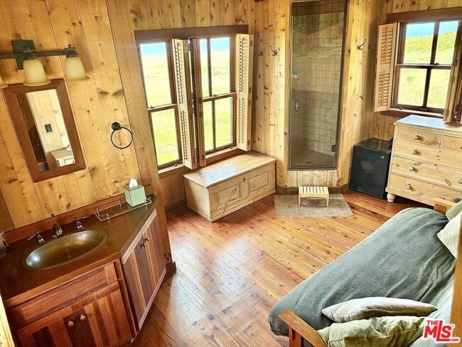 Building Photo - 45340 Little Lake St