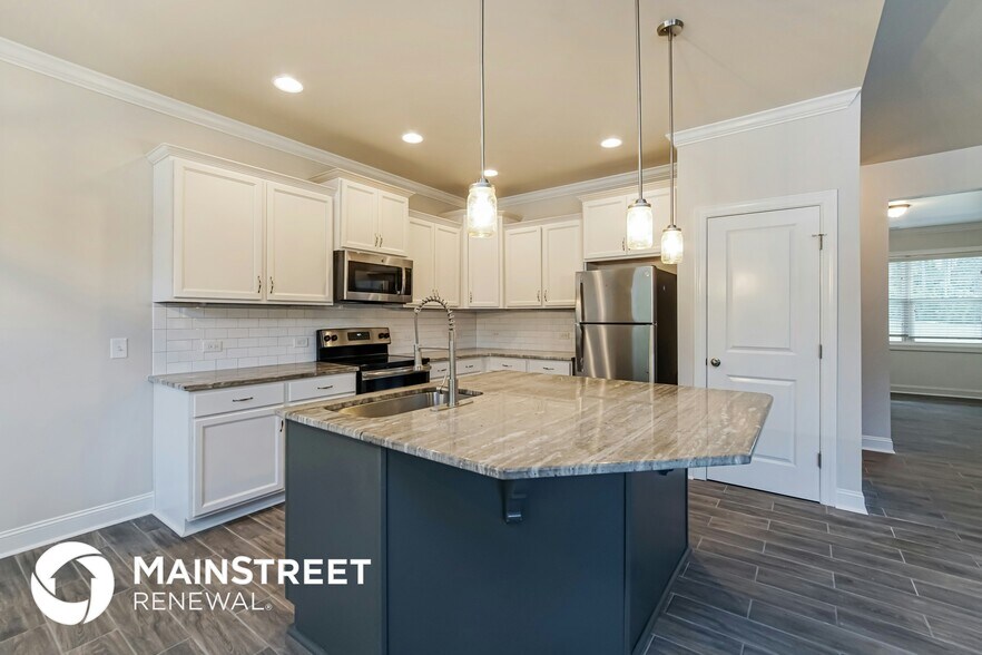 Building Photo - 118 Grey Hawk Dr