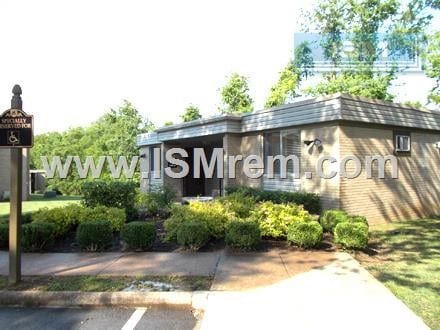 Building Photo - Oak View Apartments