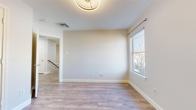 Building Photo - 12443 Narcissus View Trail