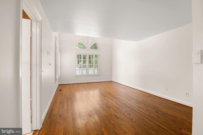 Building Photo - 4004 Highwood Ct NW