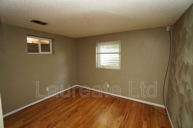 Building Photo - 2484 S Laredo St