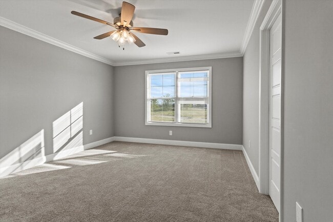 Building Photo - NEW & Move in Ready Townhome!