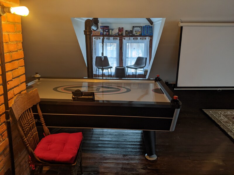 Building Photo - 45 Temple St