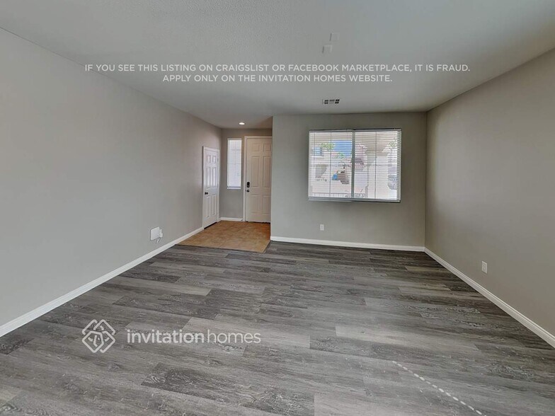 Building Photo - 8291 Gilded Crown Ct