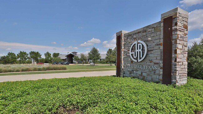 Building Photo - 30130 Aralia Dr