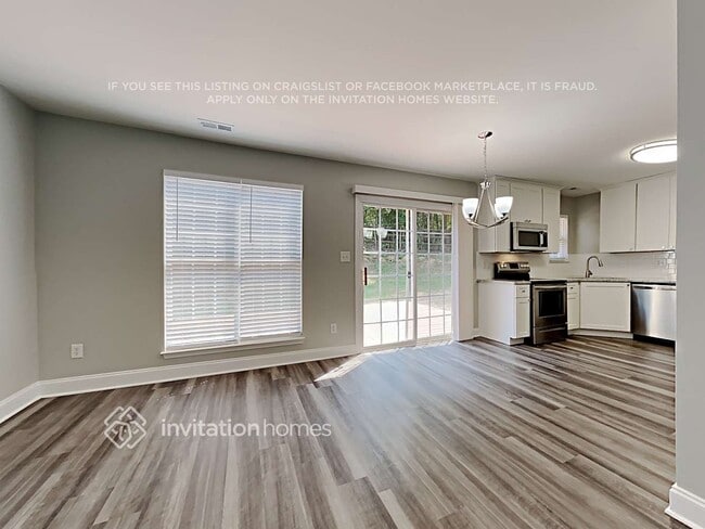 Building Photo - 4703 Bancroft Pl
