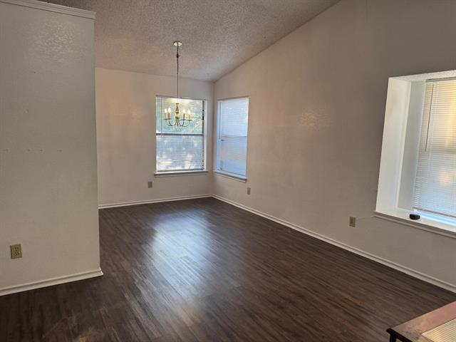Building Photo - 500 Island Ct