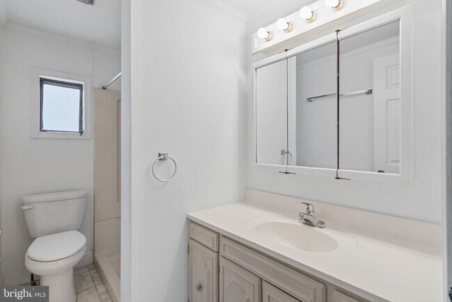 Building Photo - 2730 Old Cedar Grove Rd