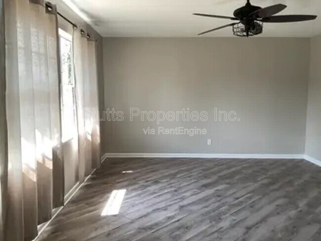 Building Photo - 1808 Nassau Blvd