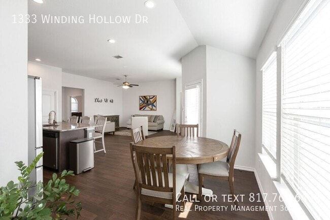 Building Photo - 1333 Winding Hollow Dr