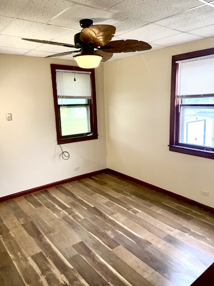 Building Photo - 401 3rd St