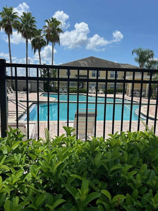 Building Photo - 5313 River Rock Rd