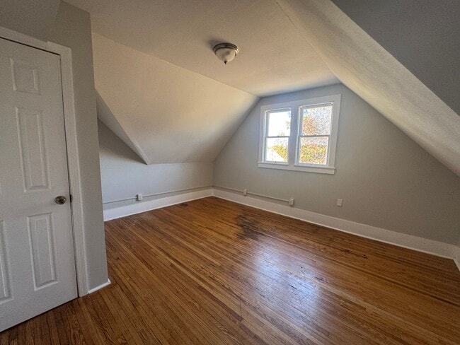 Building Photo - 302-304 Lenox Ave