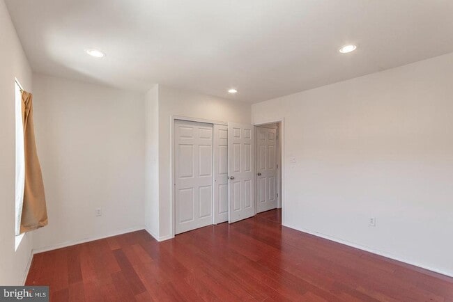 Building Photo - 1428 S Bancroft St