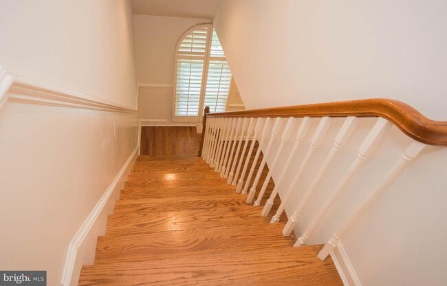 Building Photo - 5482 Royal Mile Blvd