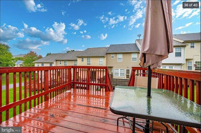 Building Photo - 17 Quince Tree Dr
