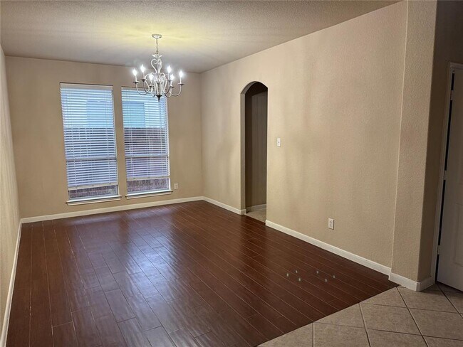 Building Photo - 1105 Augusta Bend Dr