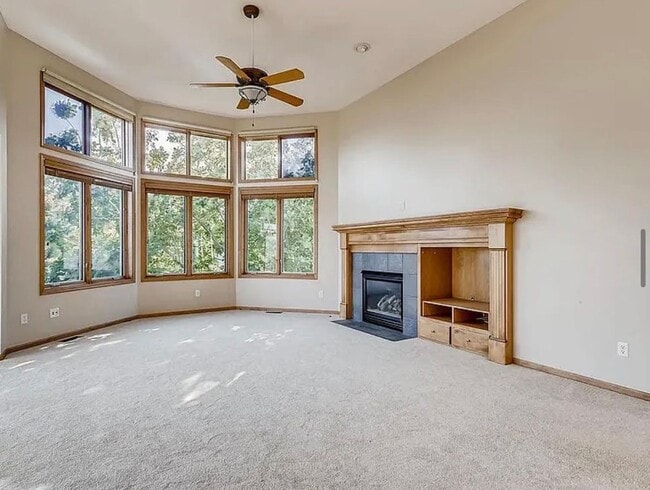 Building Photo - Stunning 4BR/5BA Eden Prairie Home W/Conservation Area Views Available 4/15!