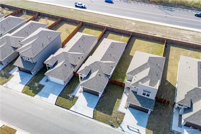 Building Photo - 28 N 15th St