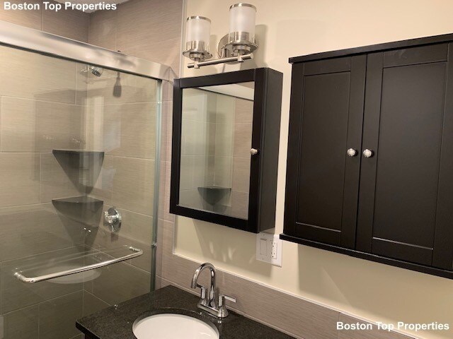 Building Photo - 537 Columbus Ave