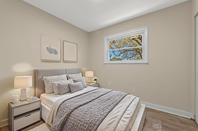 Building Photo - 1210 Gahan Dr