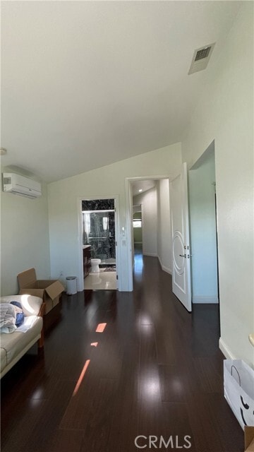 Building Photo - 2687 Pepperdale Dr