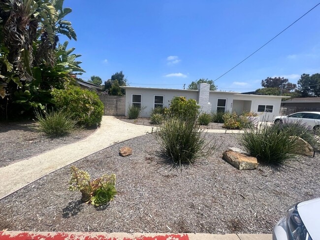 Building Photo - Newer built detached ADU in FLETCHER HILLS...
