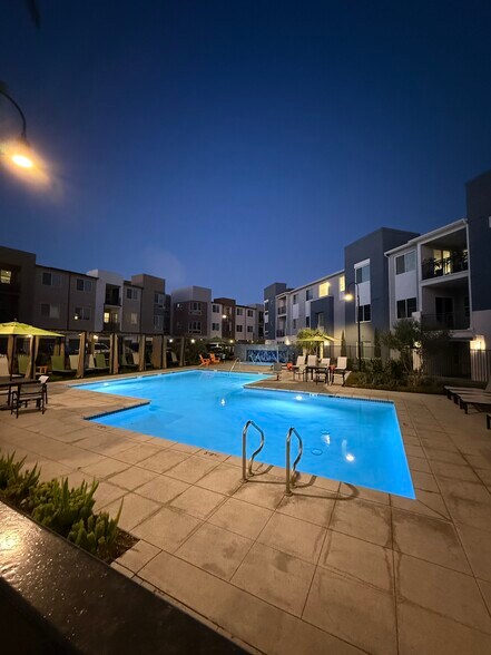 Building Photo - 4149 E Circle Paseo