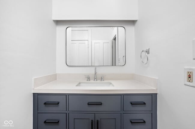 Building Photo - 1448 N Illinois St