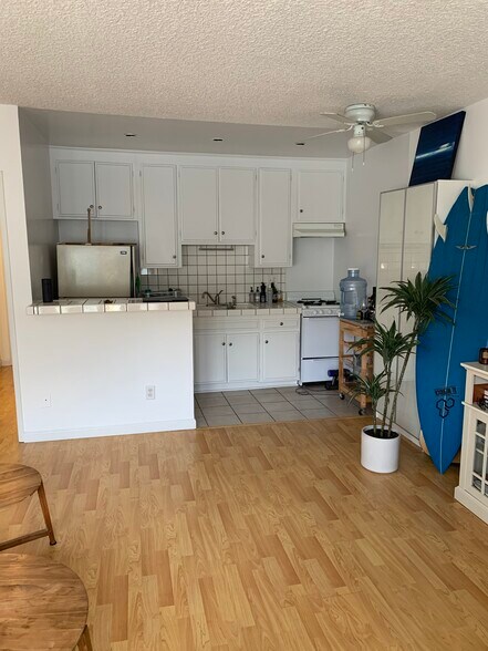 Building Photo - 2931 2nd St