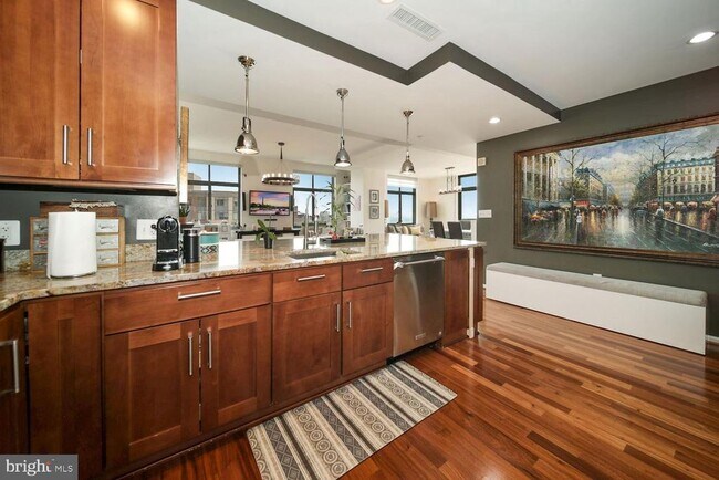 Building Photo - 11700 Old Georgetown Rd