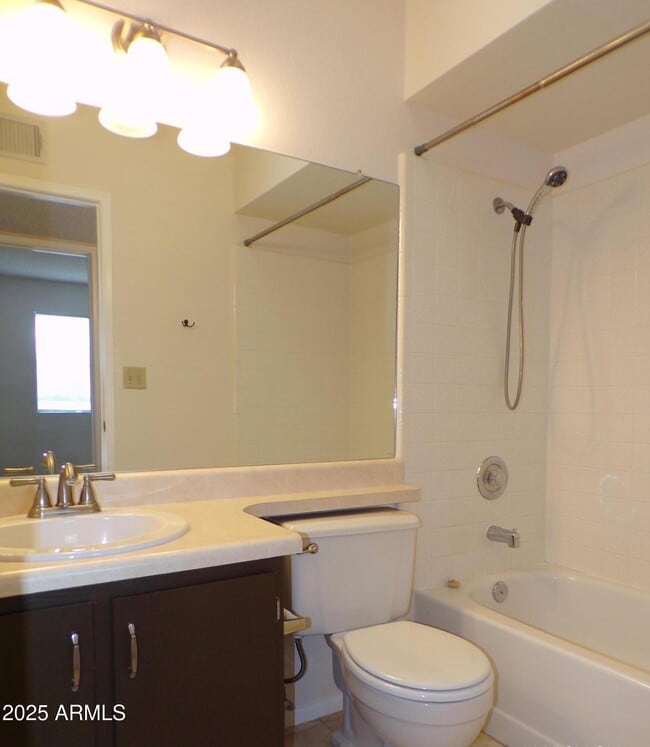 Building Photo - 5336 Paseo Cielo
