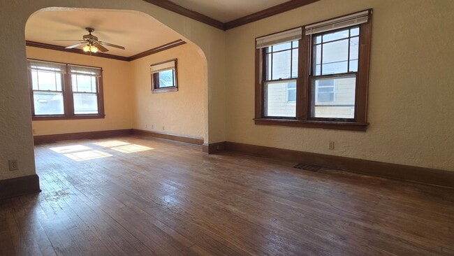 Building Photo - 2135 7th St