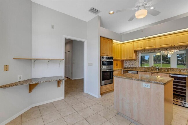 Building Photo - 4044 Penshurst Park