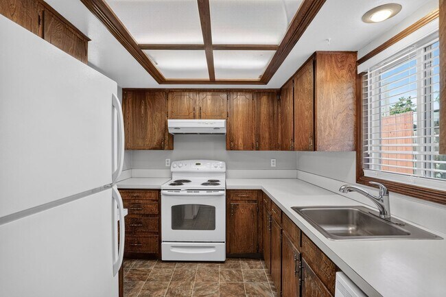 Building Photo - 3 Bedroom Ranch
