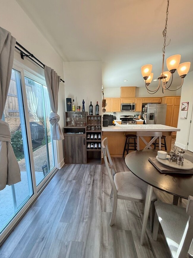 Building Photo - Templeton Ranch 3 Bedroom 2 Bathroom Single Family Home Available 3/15/26