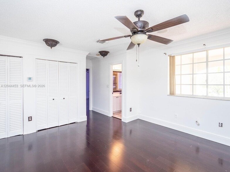 Building Photo - 8291 SW 44th Pl