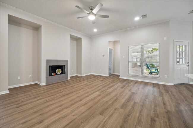 Building Photo - 18747 Candle Park Dr