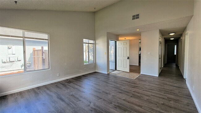 Building Photo - 4265 Nerissa Circle