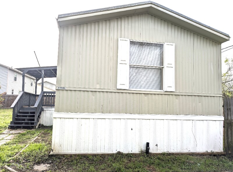 Building Photo - 13314 Pecan Tree Dr