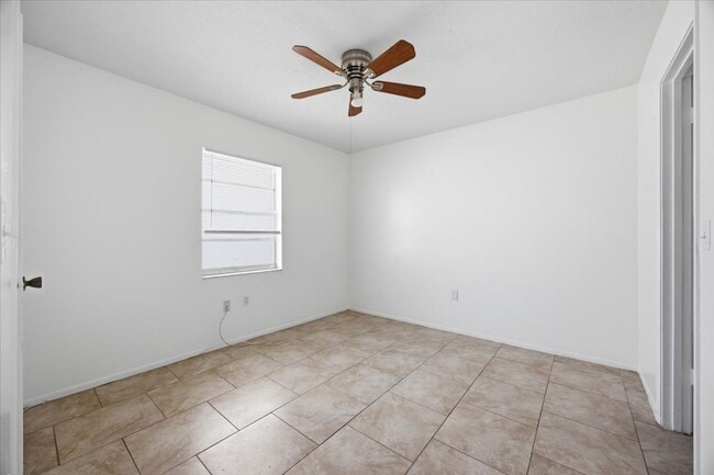 Building Photo - 2218 Brandy Pl