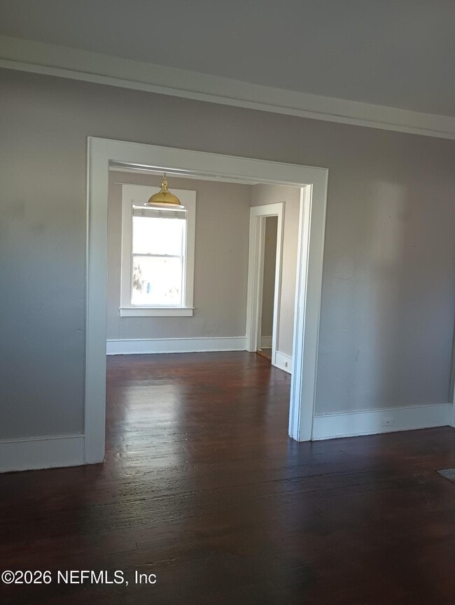 Building Photo - 2566 Haldumar Terrace